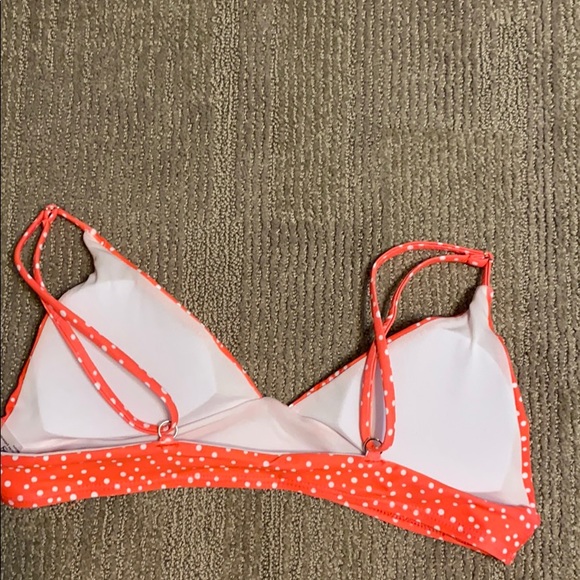 never been worn bikini from shein still has liner - Picture 2 of 4